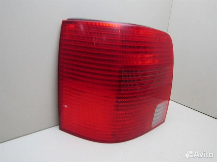 Фонарь задний левый VW Passat (B5) 1996-2000