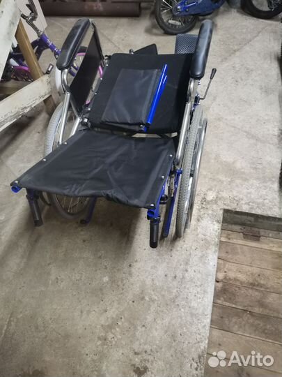 Инвалидная коляска складная бу