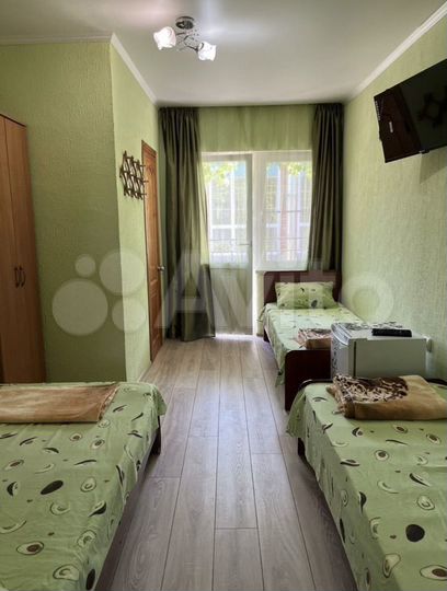 Дом 378 м² на участке 5 сот.