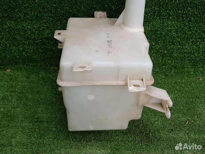 Бачок омывателя Kia Carens 2 2006-2012