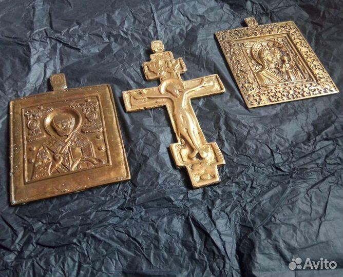 Старинные Иконы и Крест
