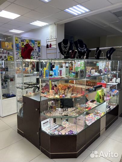 Готовый бизнес магазин косметики и бижутерии