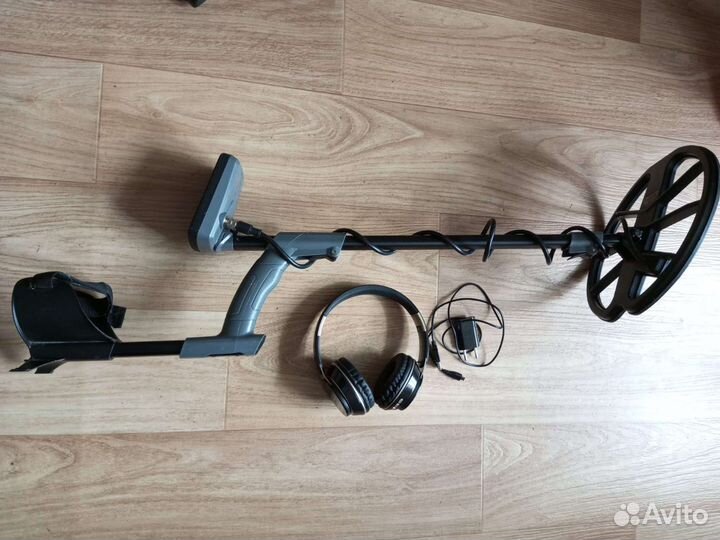 Металлоискатель Gold hunter b75
