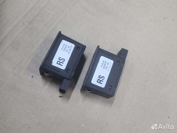 Кнопка стеклоподъёмника Opel Omega B 1999-2004г