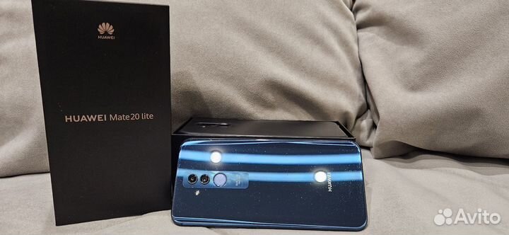 HUAWEI Mate 20 lite, 4/64 ГБ