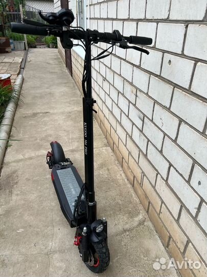 Kugoo m4 pro электросамокат