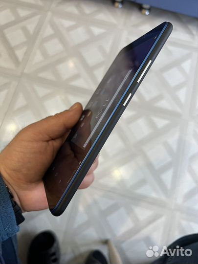 Планшет Lenovo TB-7703X