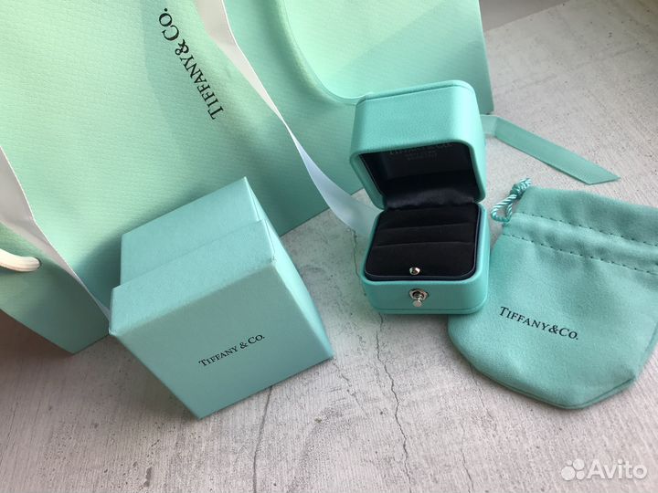 Коробка ддя обручальных колец tiffany