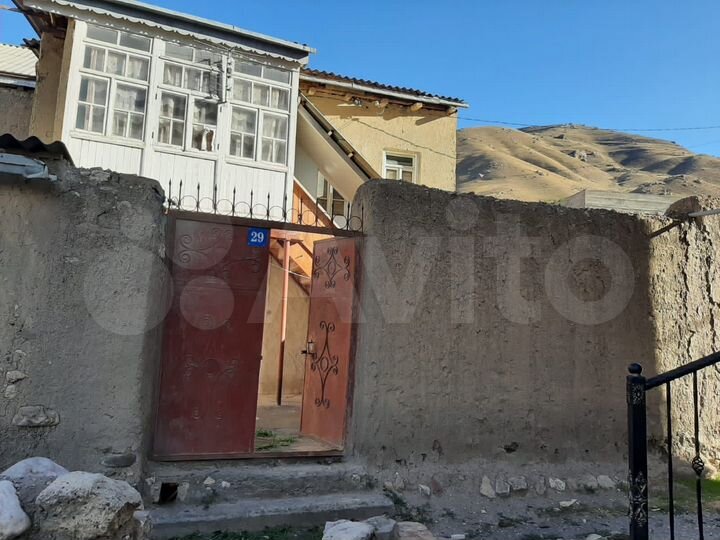 Дом 100 м² на участке 2 сот.