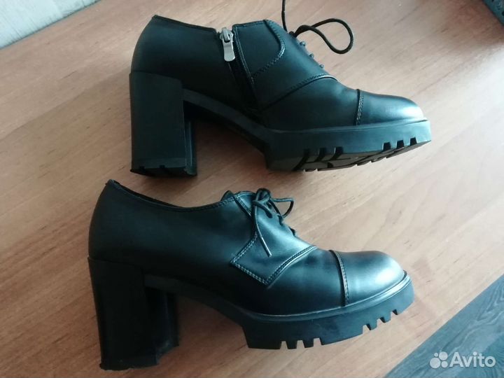 Полуботинки женские