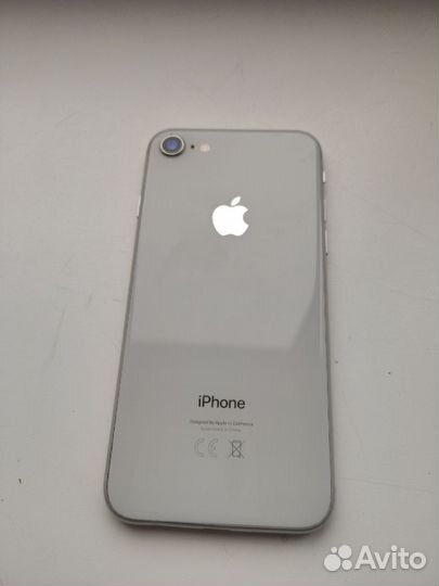 iPhone 8, 64 ГБ