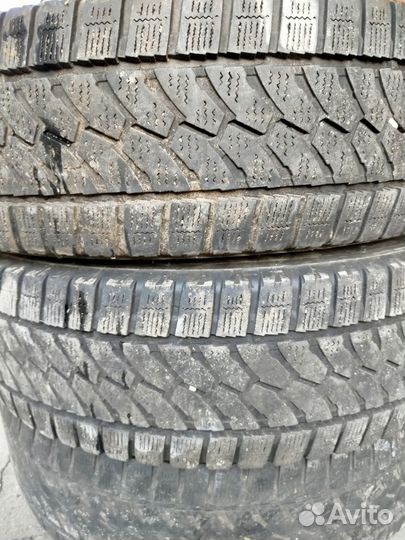 Hankook Vantra LT RA18 205/75 R16