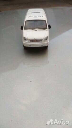 Машинка Газель