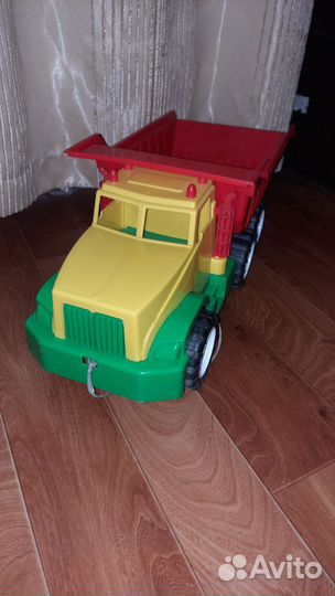 Игрушечный грузовик самосвал машина