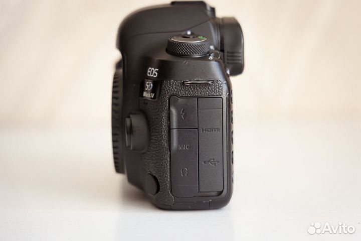 Фотоаппарат Canon 5D mark iv + 70-200mm f/2.8L II