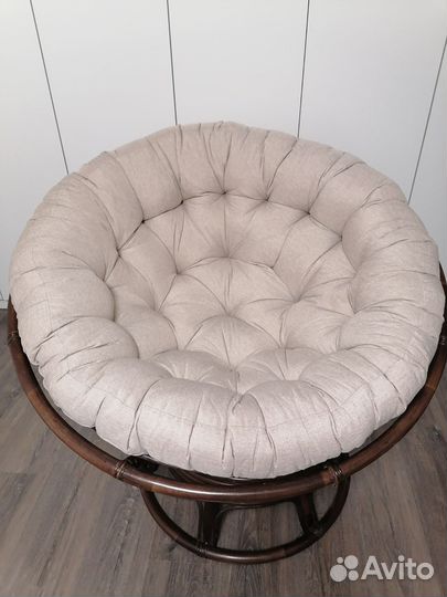 Кресло-качалка из натурального ротанга