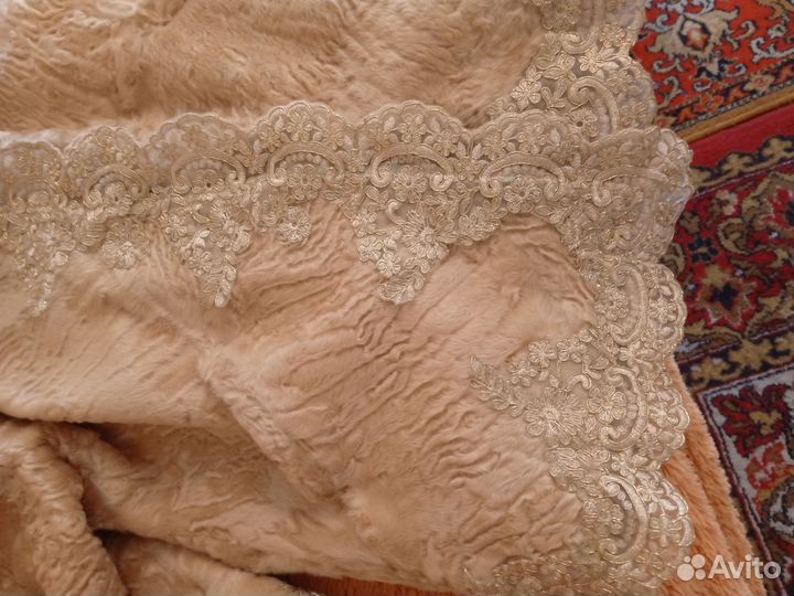 Дизайнерская шубка из свакары