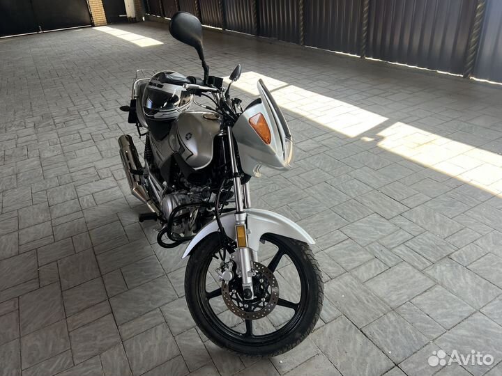 Yamaha YBR125