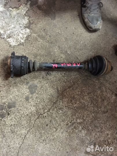 Полуось левая Volkswagen passat b5
