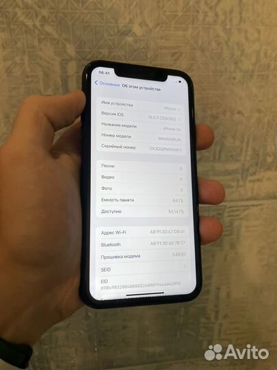 iPhone Xr, 64 ГБ