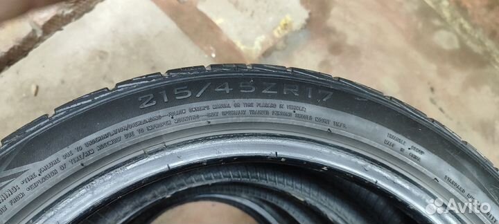 Triangle TR967 215/45 R17 87