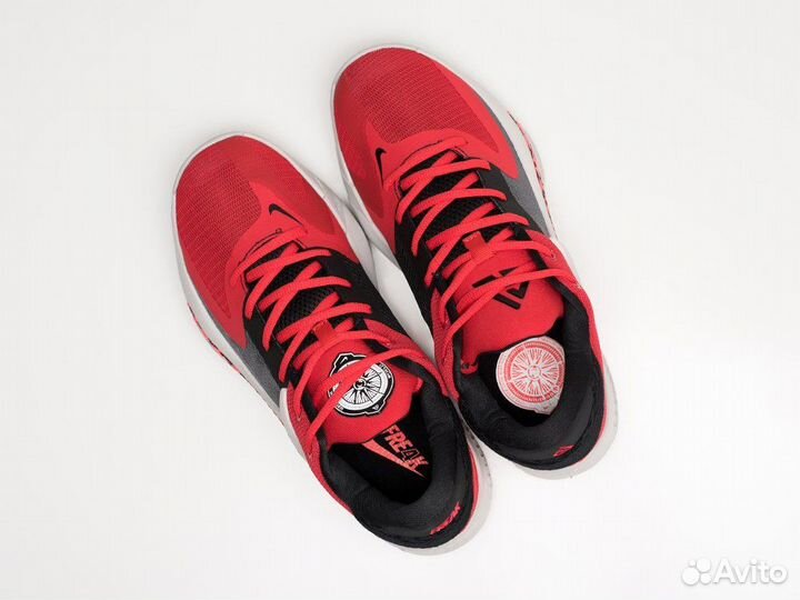 Баскетбольные кроссовки Nike Zoom Freak 4 red