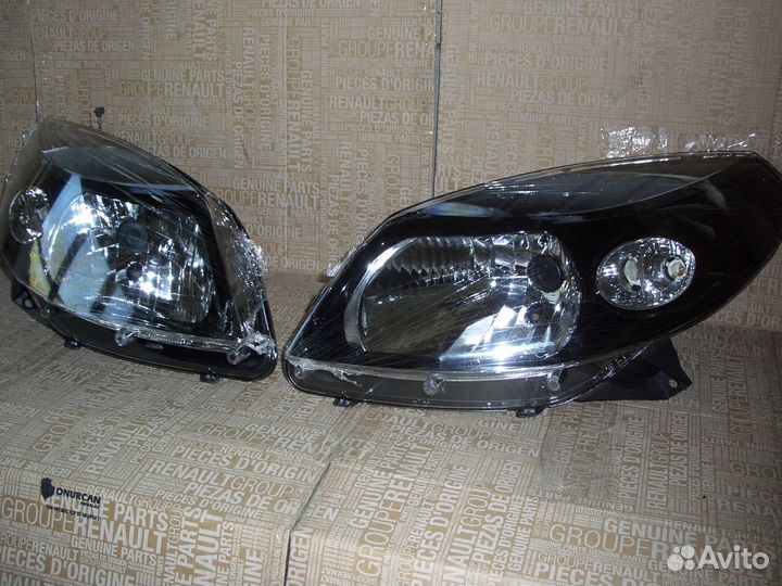 Фара передняя чёрная на Сандеро, Сандеро Степвэй