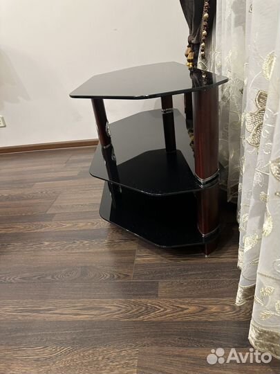 Тумба под телевизор