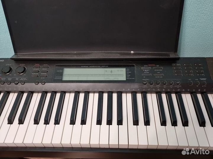 Электронное пианино casio