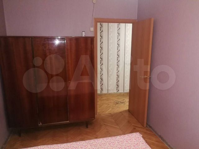 2-к. квартира, 48 м², 4/9 эт.