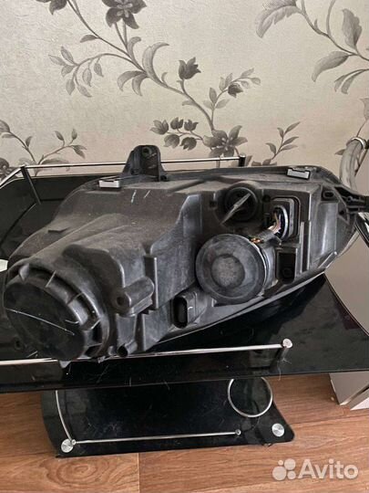 Фара правая volkswagen golf 5