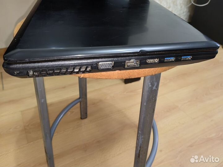 Geforce 710m, i5 2.6Гц, 8гб озу, SSD 480gb