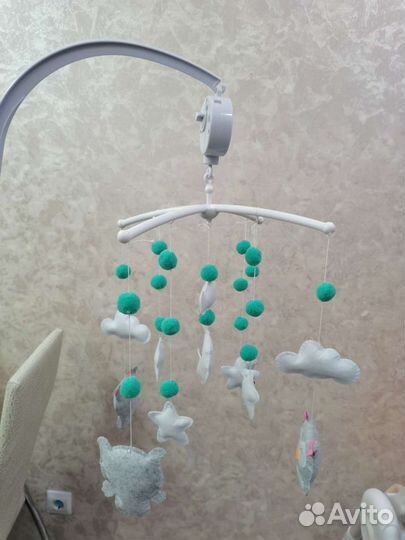 Детский мобиль в кроватку с музыкальным блоком