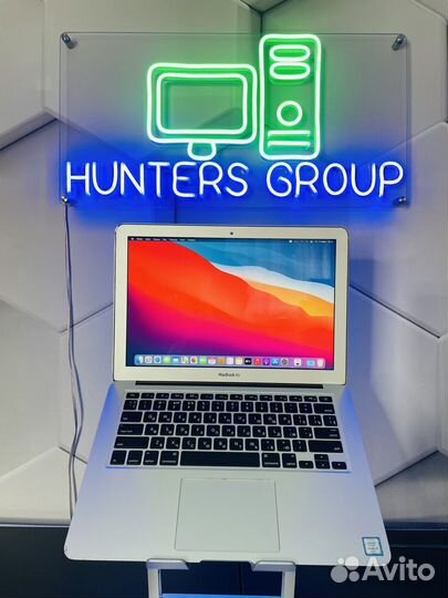 Apple MacBook Air 13 2015 Core i5/8Gb/SSD 128Gb