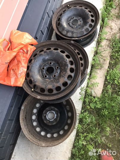 Диски с колпаками пассат б6 r16