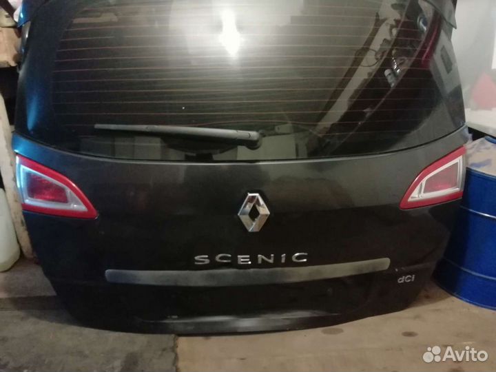 Крышка багажника Renault Scenic 3
