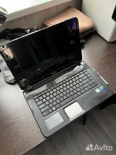 Ноутбук dell vostro 1015