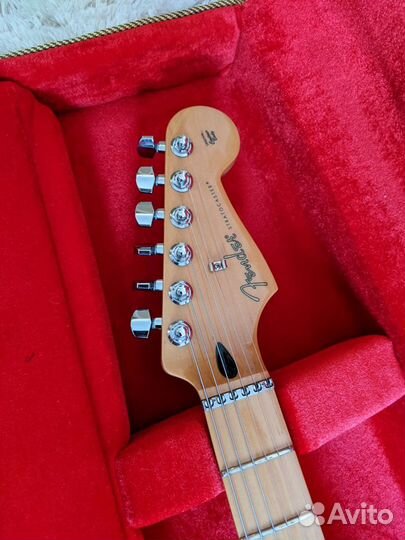 Электрогитара Fender Player Stratocaster