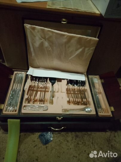 Ножи вилки ложки