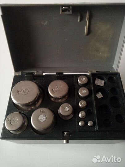 Продам Гири для весов