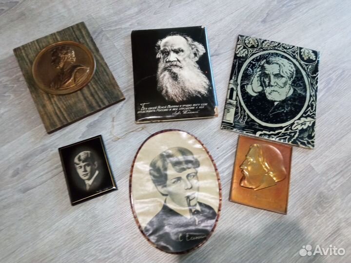 Портреты писателей