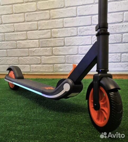 Электросамокат Kugoo First