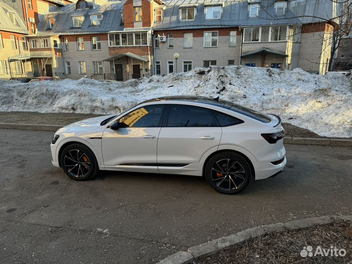 Audi e-tron Sportback 408 л.с. AT, 2020, 25 000 км