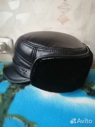 Мужская кожаная кепка