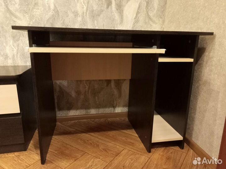 Компьютерный стол венге