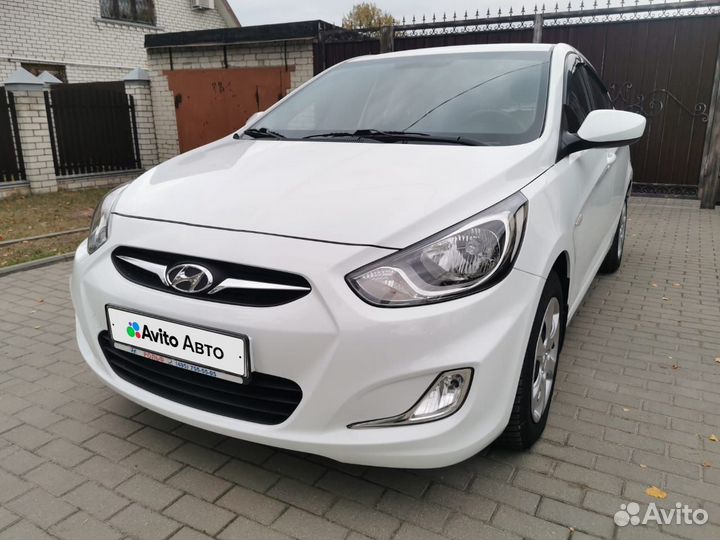Hyundai Solaris 1.4 МТ, 2012, 60 000 км