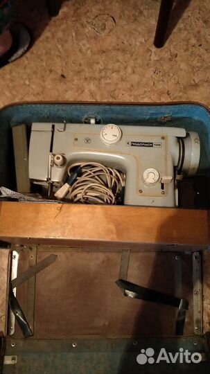 Швейная машина бу