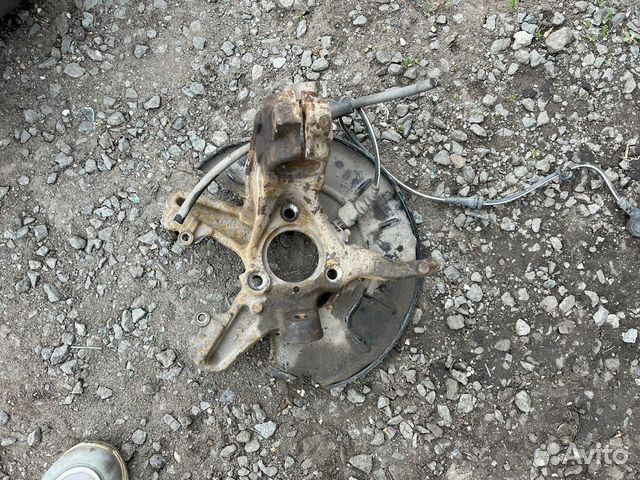 Поворотный кулак Skoda Yeti цети