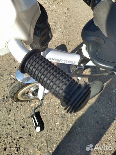 Детский трехколесный велосипед Street trike
