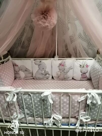 Бортики в кроватку 12 шт и балдахин